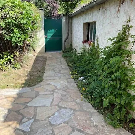 «  La Petite Maison » ....des Grands Espaces...